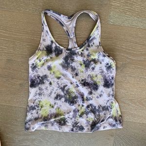 Lululemon crop tank. Gentle wear.